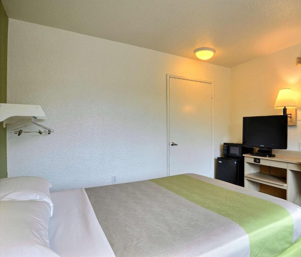 Motel 6-Tumwater, Wa - Olympia エクステリア 写真