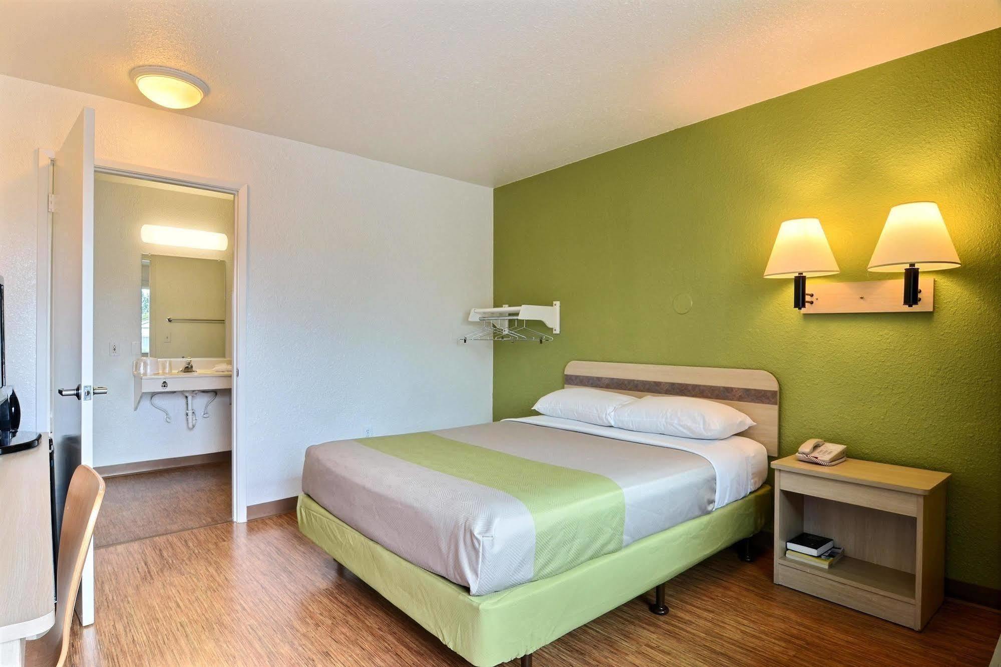 Motel 6-Tumwater, Wa - Olympia エクステリア 写真